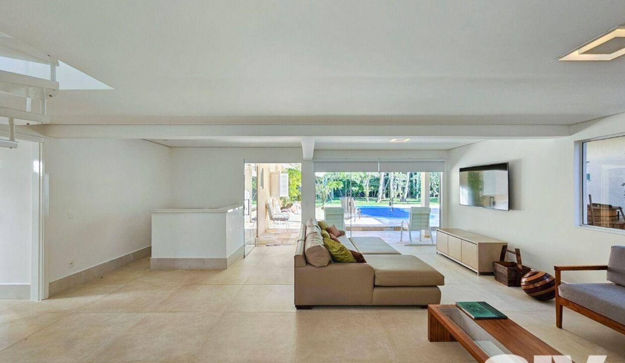CASA-M22C048-E-049-CA1326-1