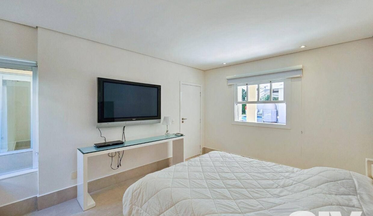CASA-M22C048-E-049-CA1326-8